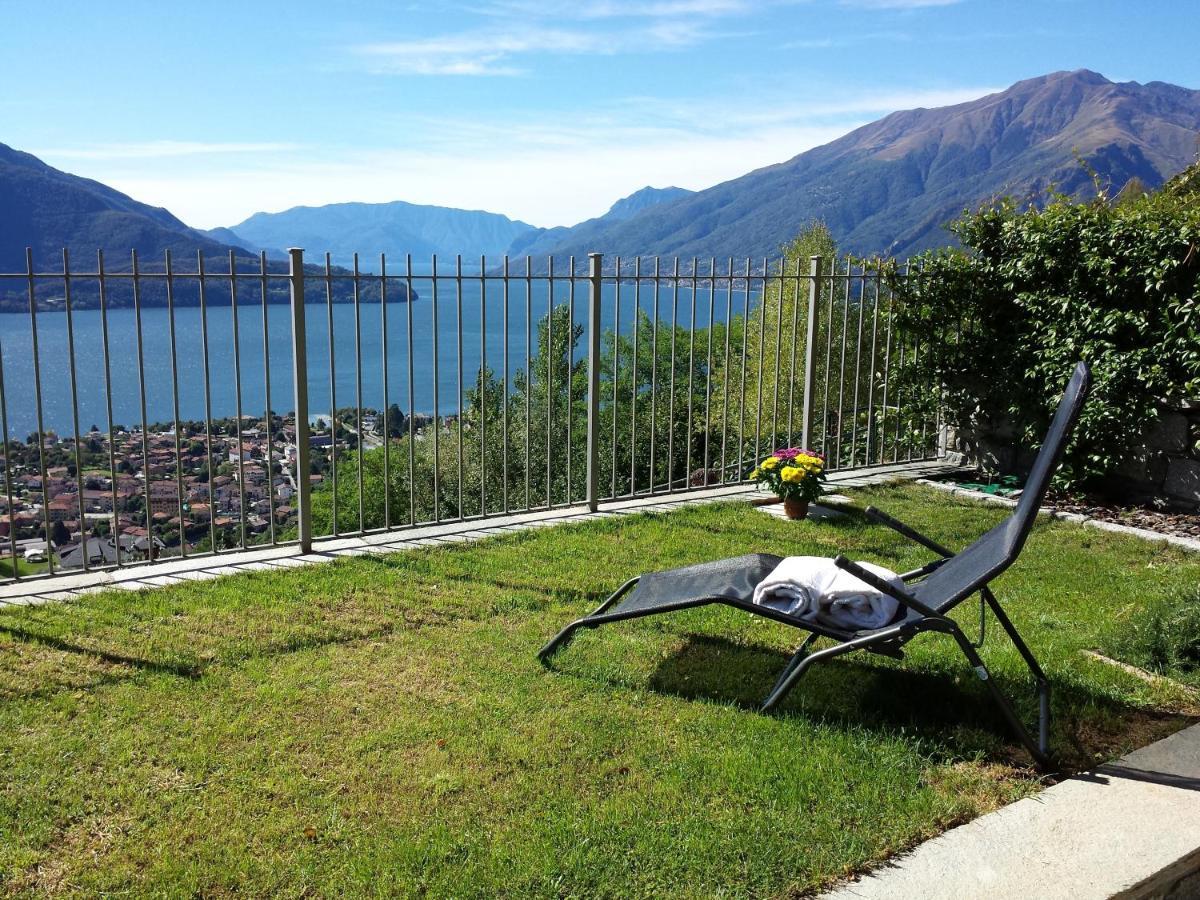 Villa Valuri Vista Magnifica Sul Lago Di Como Appartamento Piano Terra Vercana Luaran gambar